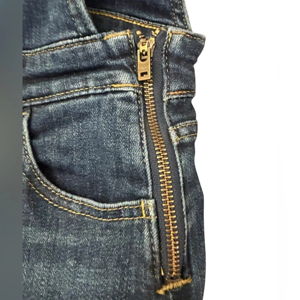 Levis excellent pre